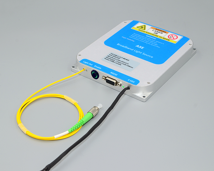 ASE Broadband Light Source L-Band 20mW SM Optical Fiber Laser ASE-L-20-T-SM-M Module Type